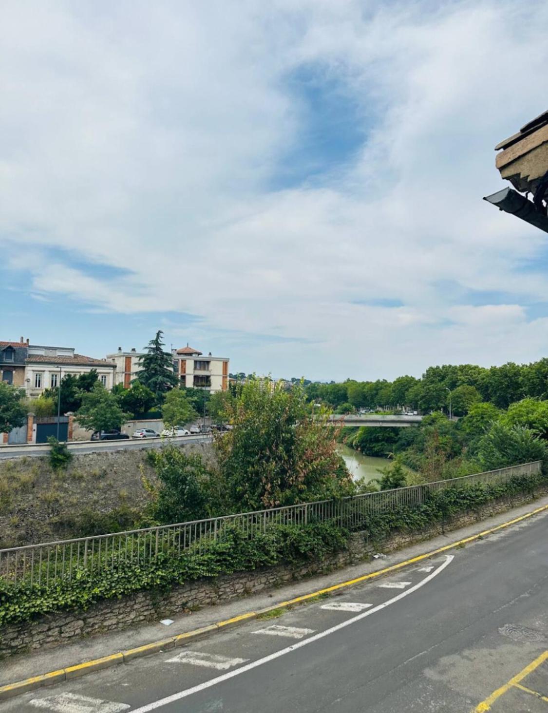 Face Au Canal Du Midi Carcassonne Ngoại thất bức ảnh